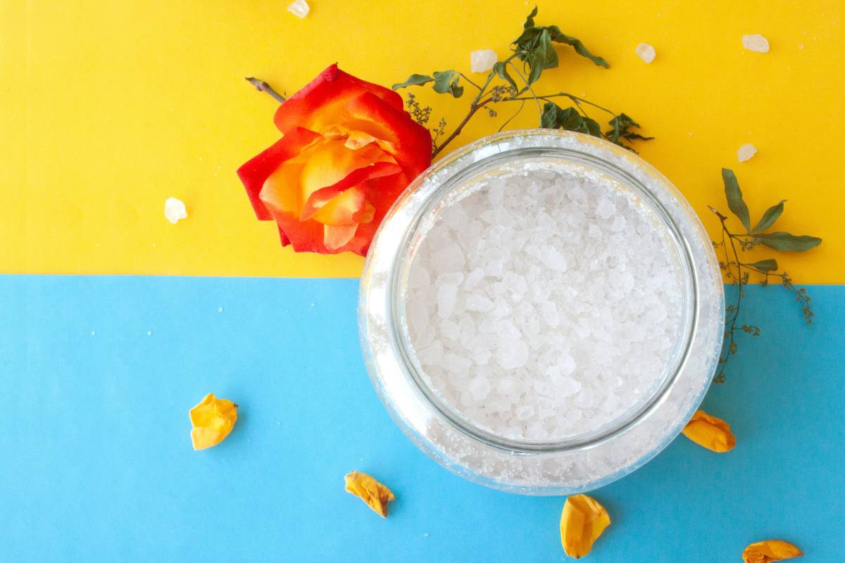 aromatherapy scented flower what essential oil